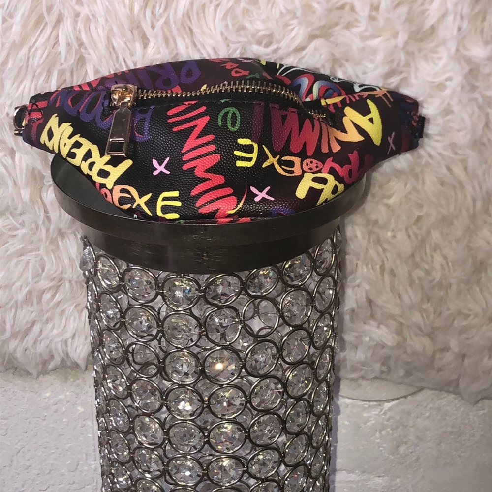 Peace love small clutch Fanny Pack with chain included